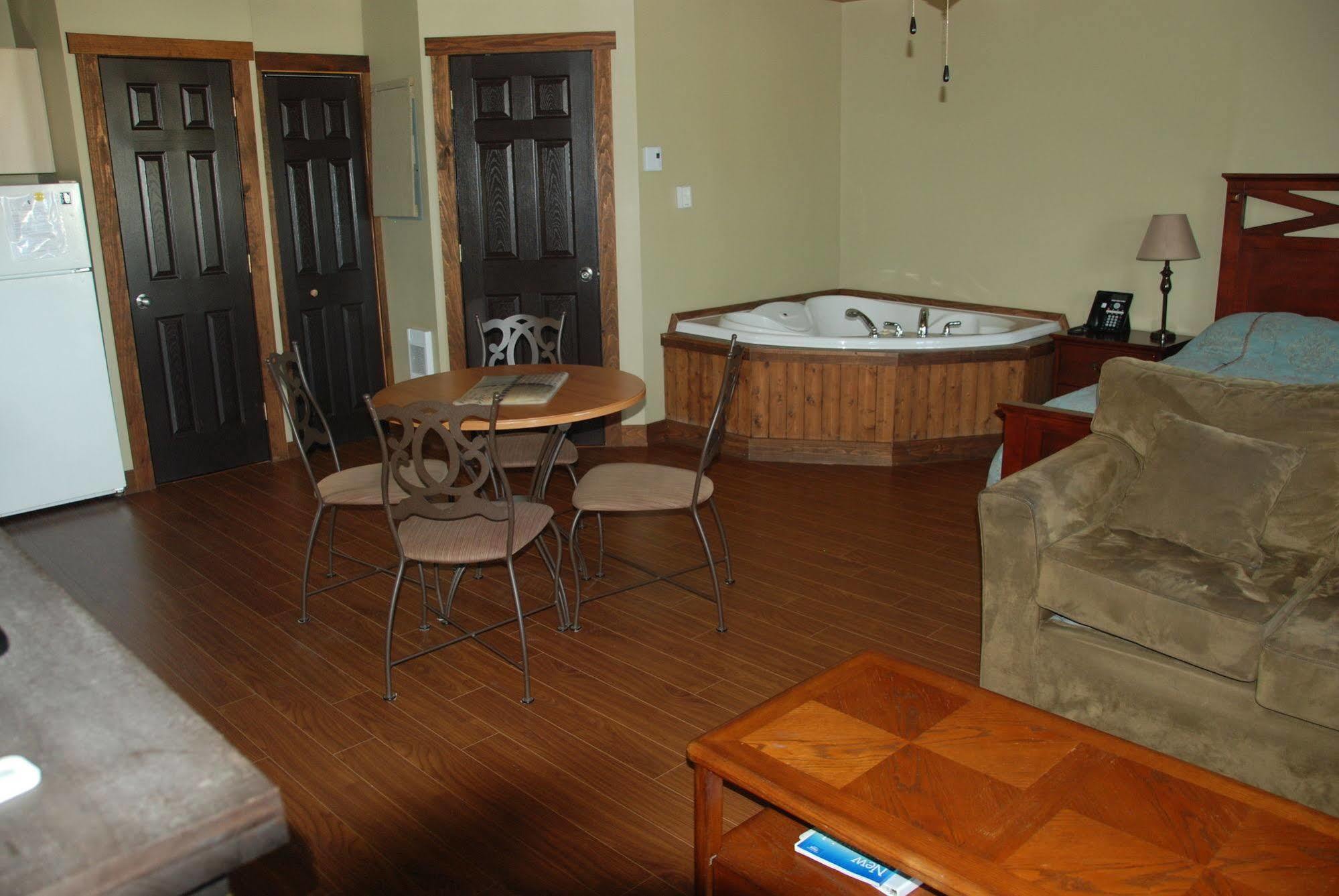 Heron'S Nest Cottages Charlo Exterior photo